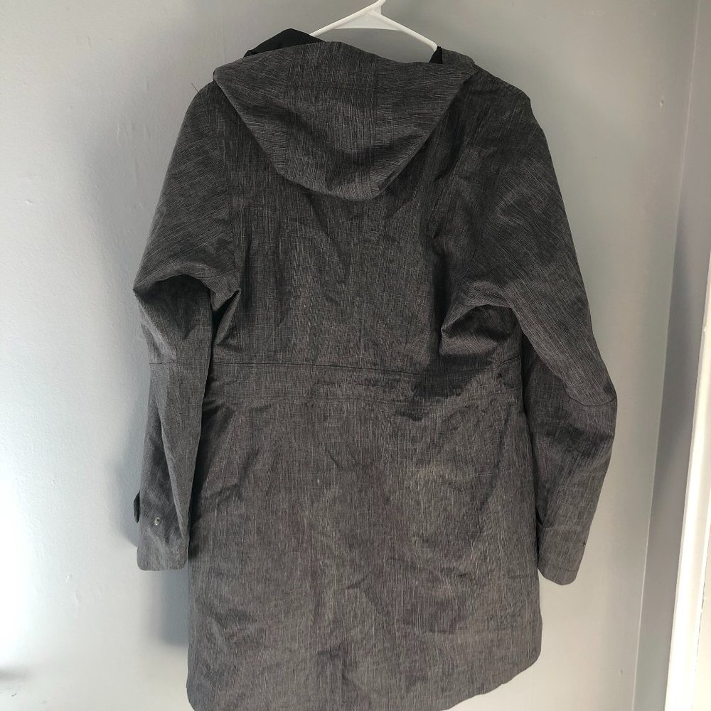 Athleta Waterproof Rainfall Rain Jacket Gray Blac… - image 8